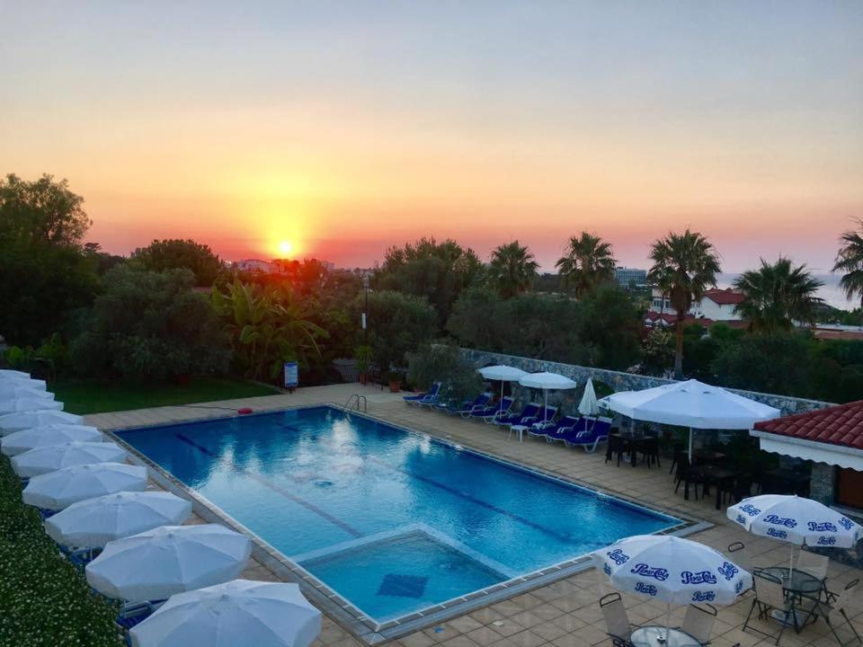 Bare Hill Holiday Apartments Krini Zewnętrze zdjęcie
