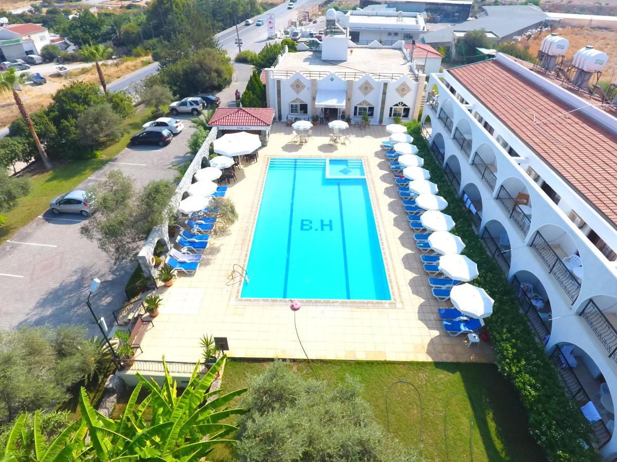 Bare Hill Holiday Apartments Krini Zewnętrze zdjęcie