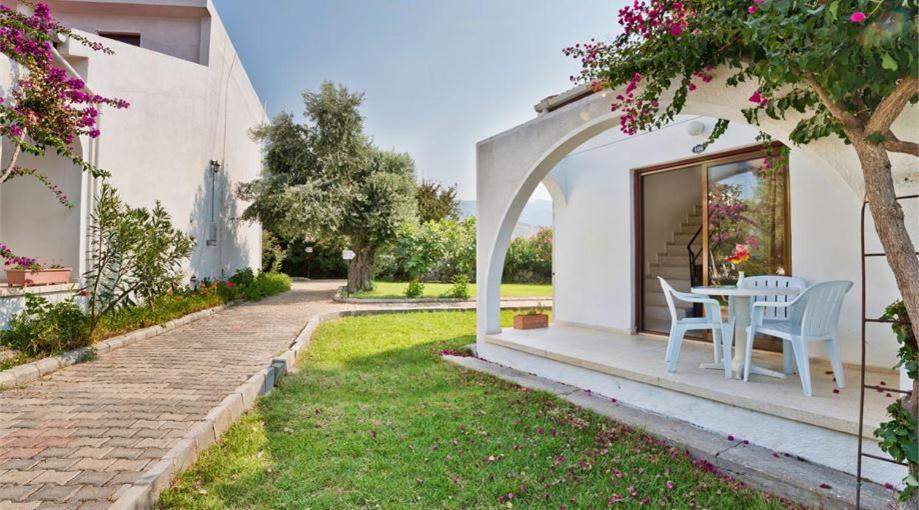 Bare Hill Holiday Apartments Krini Zewnętrze zdjęcie