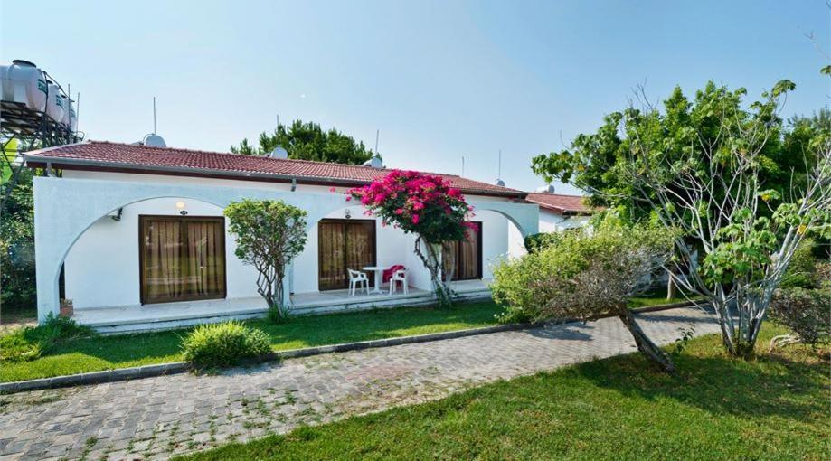 Bare Hill Holiday Apartments Krini Zewnętrze zdjęcie