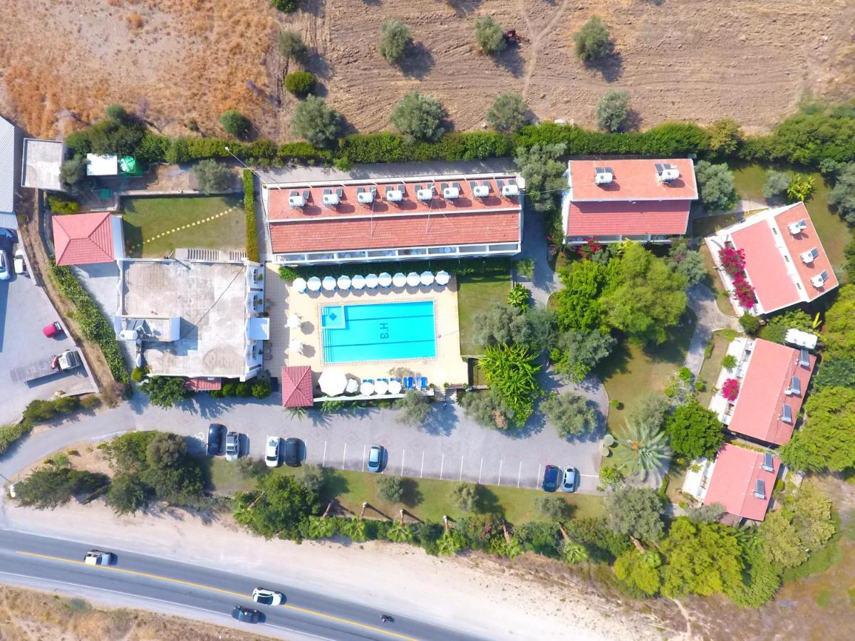 Bare Hill Holiday Apartments Krini Zewnętrze zdjęcie
