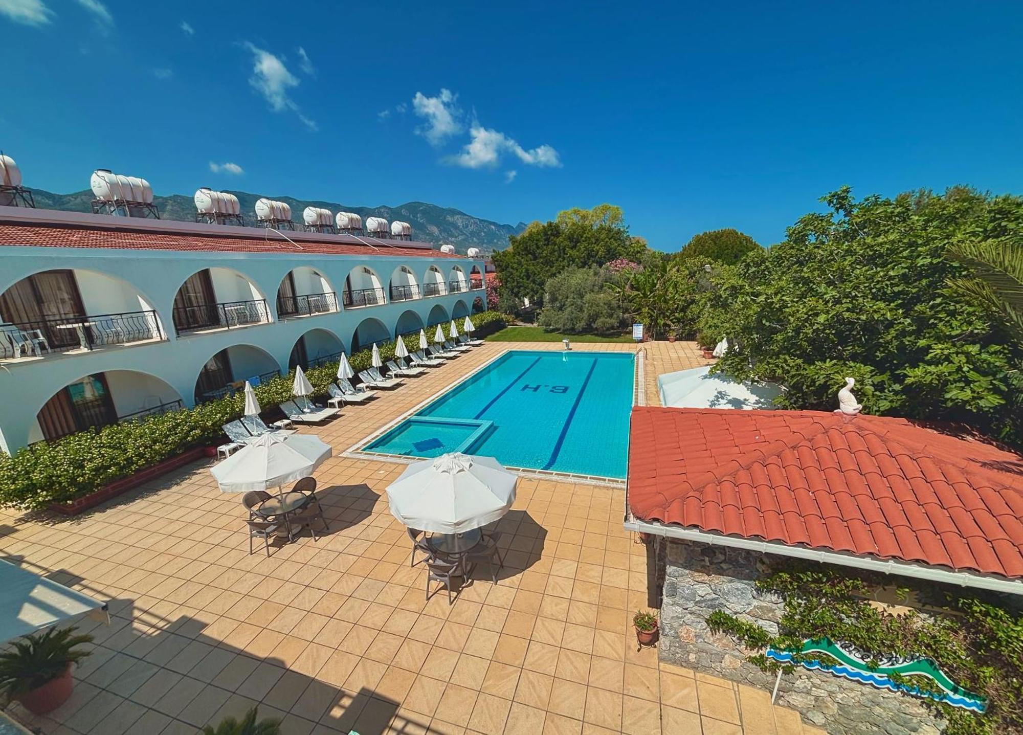 Bare Hill Holiday Apartments Krini Zewnętrze zdjęcie