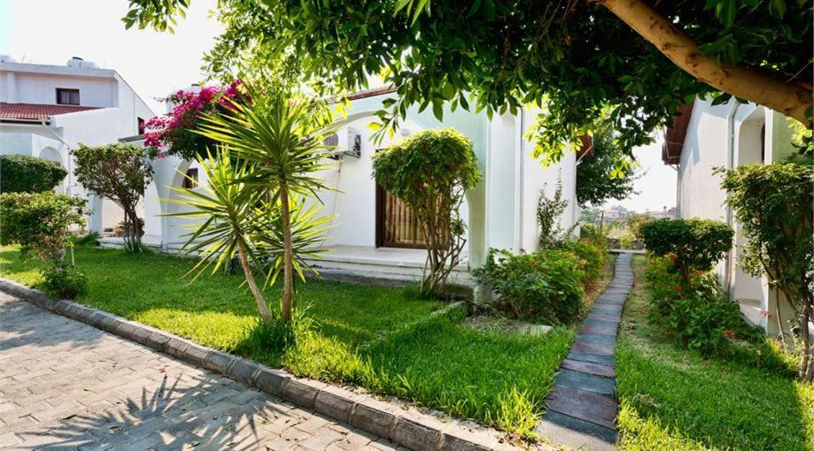 Bare Hill Holiday Apartments Krini Zewnętrze zdjęcie